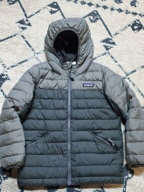 Patagonia Hooded Quilted Reversible Jacket - Gray & Black
